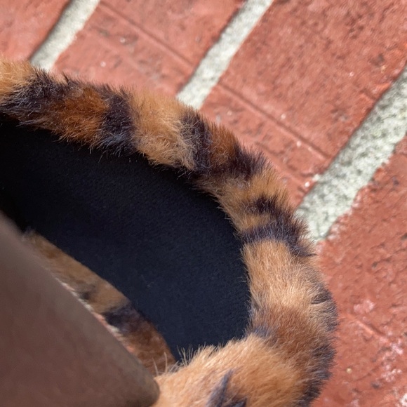 Bamboo Leopard Print Faux Fur Ladies Slides - Picture 7 of 9